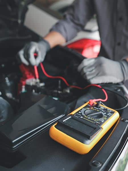 batteria-auto-scarica-in-officina