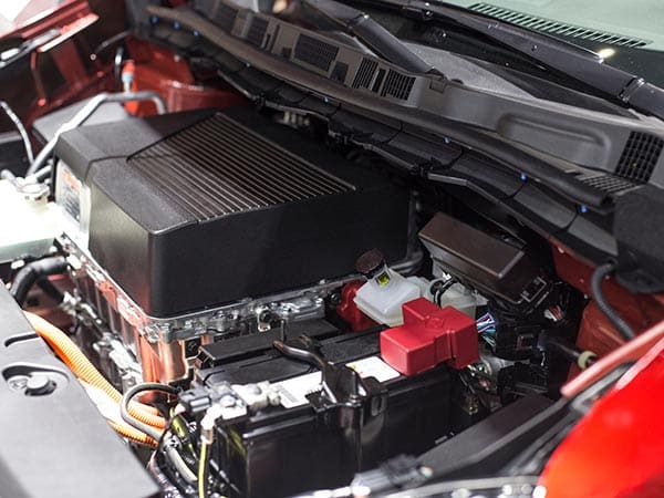 diagnosi-computerizzata-e-manutenzione-batteria