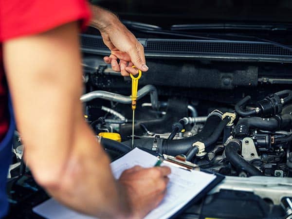 officina-specializzata-su-tagliandi-auto