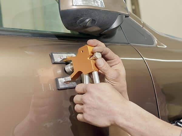 servizio-levabolli-auto-per-grandine